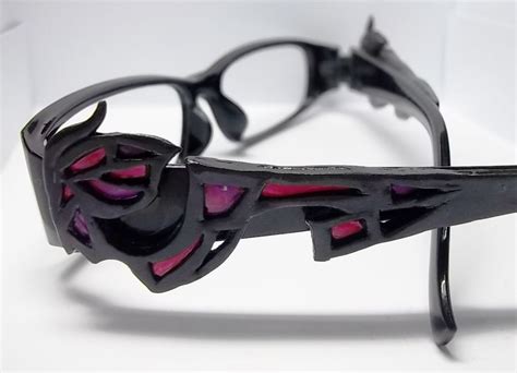 In This Tutorial We Ll Be Showing You How To Customize Your Eyeglasses Into Bayonetta S