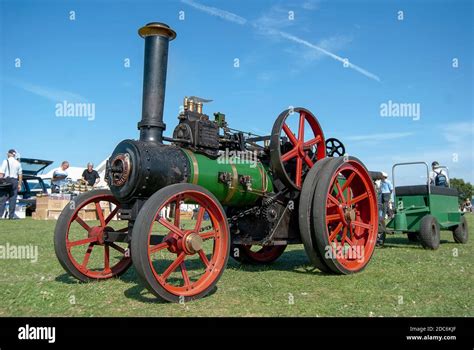 A Ruston And Hornsby Steam Traction Engine Stock Photo Alamy