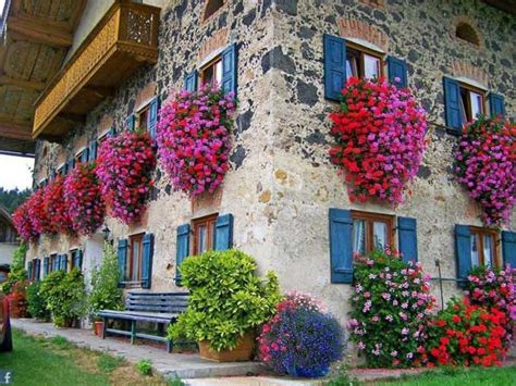 Top 23 Spectacular Balcony Gardens That You Must See Woohome