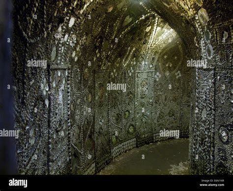The Shell Grotto Kent Hi Res Stock Photography And Images Alamy