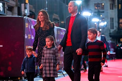 Watch five star christmas (2020) : The Royal Christmas Cards This Year Are Happy, Hopeful ...