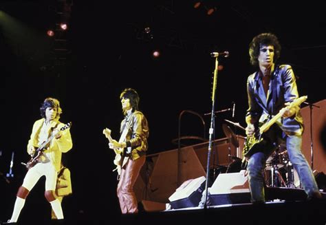 The Rolling Stones Performing On Stage Photo Print 10 X 8 Walmart