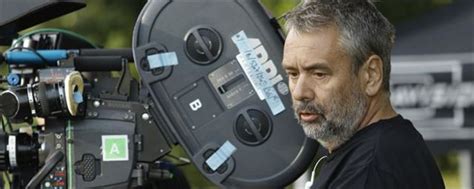 Vaccinurile conțin forme slăbite sau fragmente (proteine, informație genetică) ale unui microorganism, incapabile să. Ecole de la Cité de Luc Besson : encore quelques heures ...