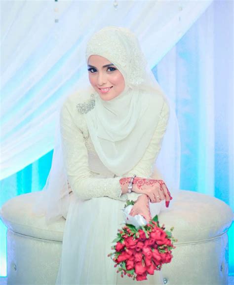 We did not find results for: Gaun Pengantin Muslimah Terindah 2017