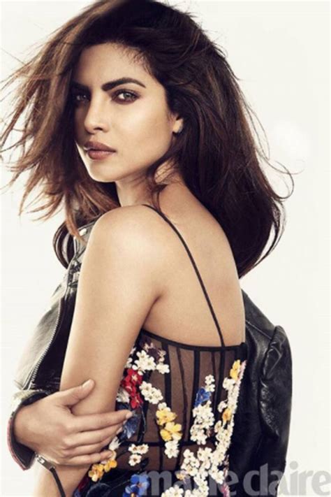 7 pics of priyanka chopra that justify the title of ‘sexiest asian woman for her