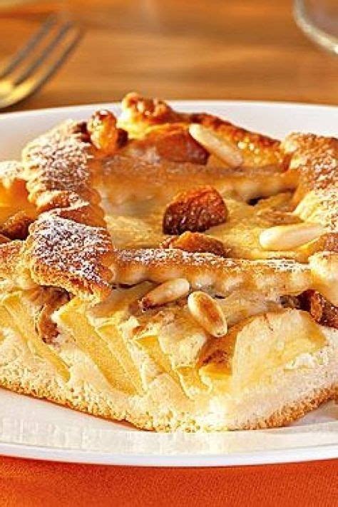 Check spelling or type a new query. Fluffiger Apfel-Rahm-Kuchen vom Blech | Hefe kuchen ...