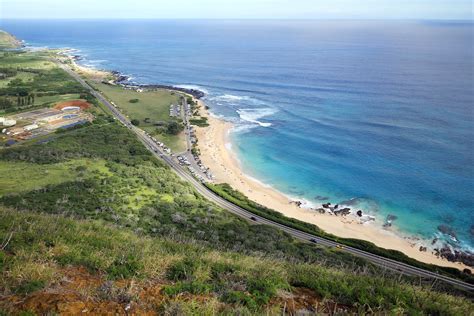 Sandy Beach In Honolulu Find Fun At A Thrilling Beach Go Guides