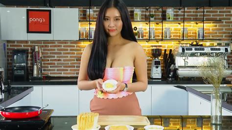 Pong S Kitchen How To Cook Pan Fried Bread Beautiful Girl Cooking Video Bakery