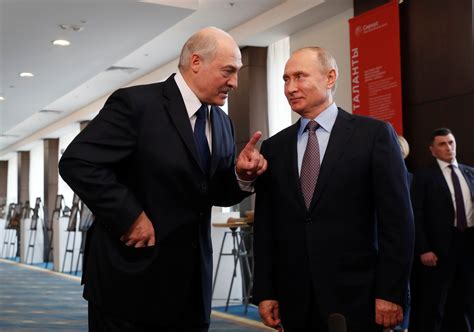 putin warns belarus protesters don t push too hard the new york times
