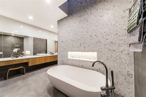 Why are we in the shower. Beagle St - Contemporary - Bathroom - Canberra ...