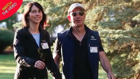 Jeff Bezos Ex Wife Mackenzie Scott Donates 17billion To Charity Mirror Online