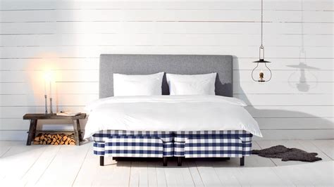 Des convertibles futons en bois naturel (hêtre ou bouleau) avec futon coton ou coton latex. Lit double / simple / contemporain / tapissé - NOVORIA ...