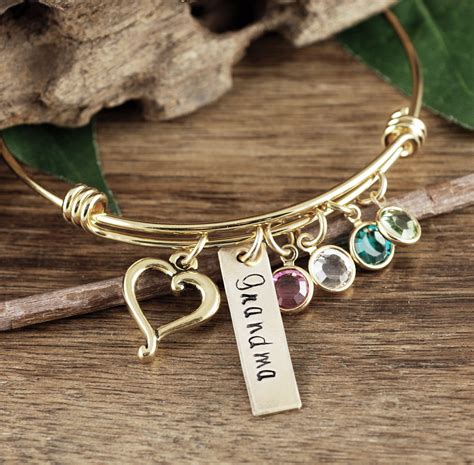 How To Choose The Best Personalized Bracelets Revistaavances