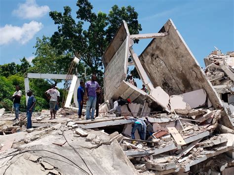 at least 304 are dead after a 7 2 magnitude earthquake hits haiti