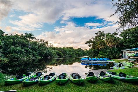 Saltwater Distancing: Four Ways to Soak Up the Sun in Greater Fort