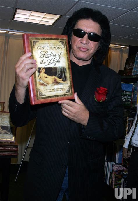 photo gene simmons book signing in new york nyp20080711202