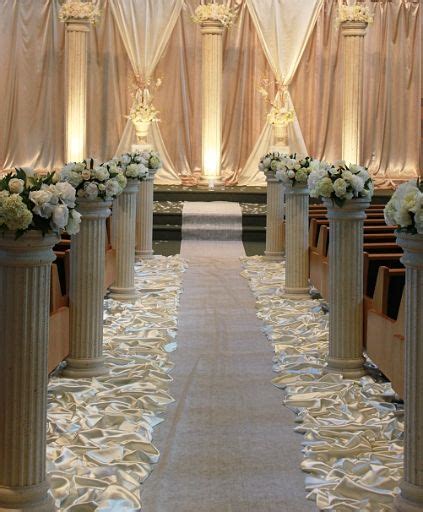 Love The Pillars And Aisle Decor Wedding Columns Wedding Aisle