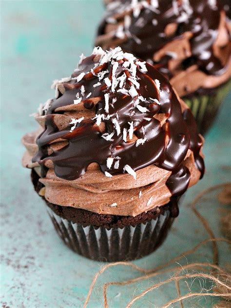 Homemade chocolate cake & traditional frosting made with. Best German Chocolate Cupcakes - Sweet and Savory Meals