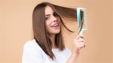 How To Get Rid Of Frizzy Hair Here Are 7 Tips Healthshots