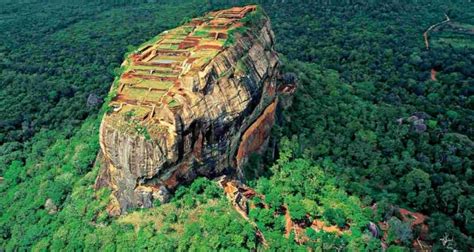 5 Must Visit Attractions Of Sri Lanka