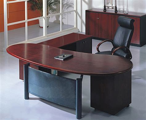 Choosing the chairs, first pay attention to the quality of the furniture. Furnitures Fashion: Modern Office Furnitures