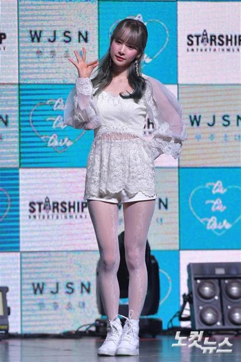 캐디세상 카페는 약 17만명의 회원수를 보유하고 있는, 국내에서 최초*최대 규모이며 전국 골프장 500개중 약 400개의 제휴사를 보유하고 있습니다. 우주소녀 설아 - 노컷뉴스