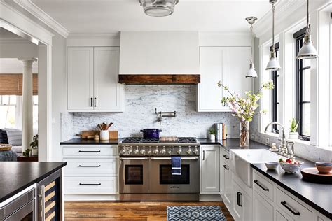 Houzz White Kitchen Cabinets Black Countertops - The Best Kitchen Ideas