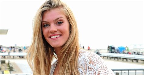 All i want is nothing more. Emma Bale: 'Ik ga mij gewoon amuseren' | Joepie | hln.be