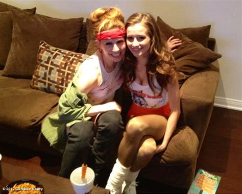 Omg Ladies Candace Bailey Dressed As A Hooters Girl