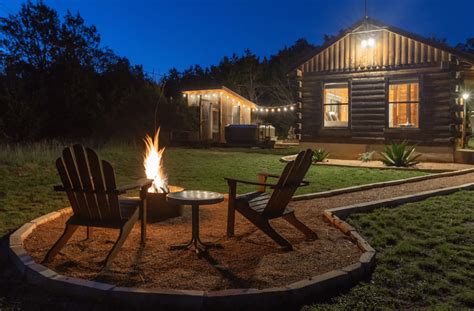 13 Most Romantic Cabins In Texas For Couples Prices And Photos Trips To Discover