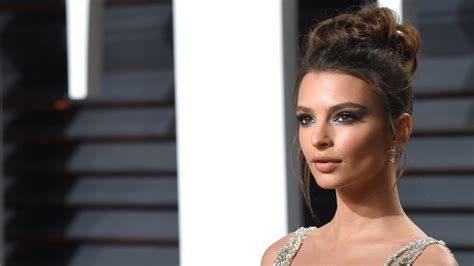 Emily Ratajkowski On Being Discriminated Against In Hollywood For Being Too Sexy Glamour