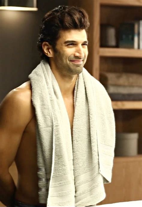 31 Breathtaking Photos Of Aditya Roy Kapoor That’ll Make Way For Sunshine In Your Morning