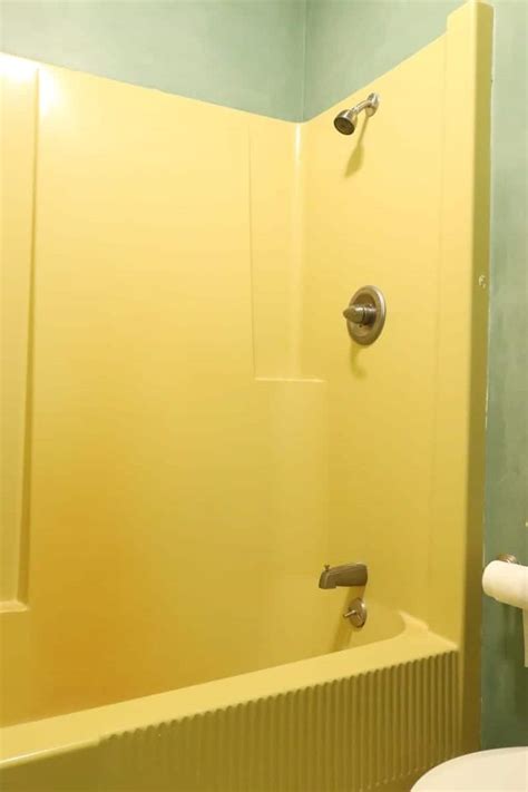 Update your bathroom by refreshing the paint on the bathtub. DIY Bathtub Refinishing - Tips To Update Your Tub With ...