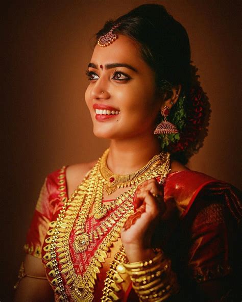 Indian Bride Makeup Indian Wedding Bride Indian Wedding Jewelry Bridal Jewellery Kerala