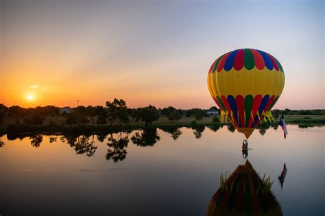 Austin Aeronauts Offers The Best Hot Air Balloon Rides In Texas