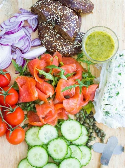 From creamy smoked salmon pasta to tasty smoked salmon starters, you'll definitely want to try a few of these meal ideas. Easy Smoked Salmon Platter - Two Purple Figs | Smoked salmon platter, Smoked salmon appetizer ...
