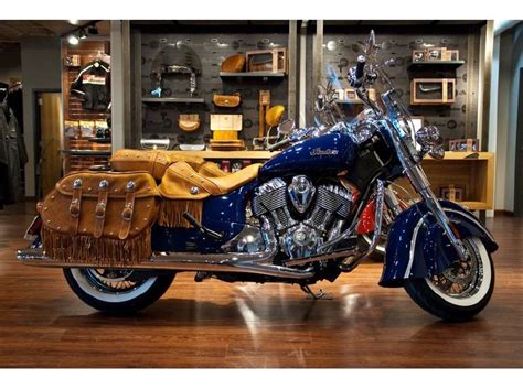 Bike runs,drives and looks beautiful. 2014 Indian Chief Vintage Springfield Blue for sale on ...