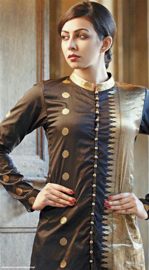 Pin By Sunita Jain On Indian Dresses Kurti Neck Designs Kurta Neck Design Silk Kurti Designs
