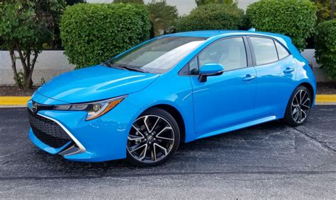 Test Drive 2019 Toyota Corolla Hatchback Xse The Daily Drive