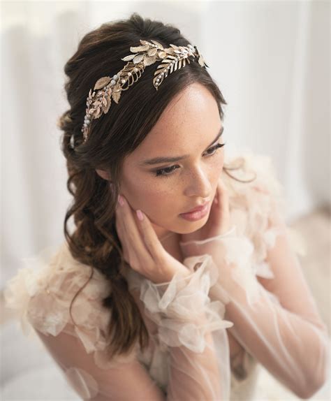 Maria Elena Wedding Accessories