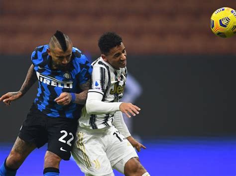 Inter's title challenge is likely to be over as they now sit nine points behind juventus. Inter-Juventus 2-0, Vidal dalla gaffe del bacio al gol del ...