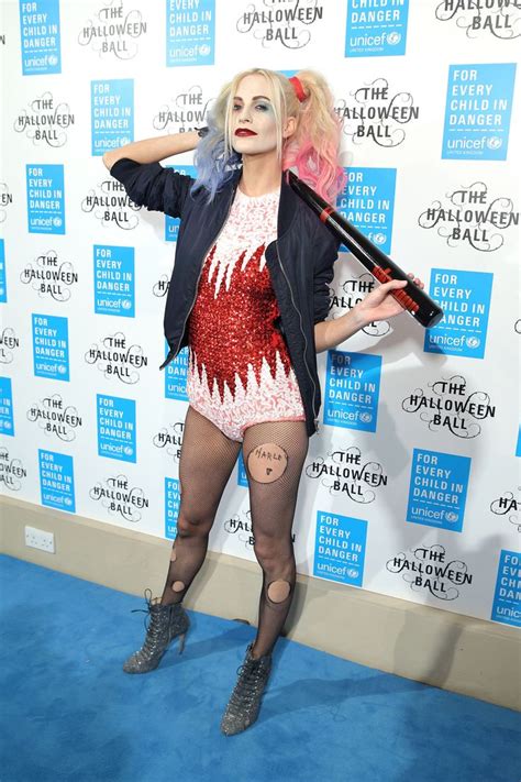 The 100 Most Epic Celebrity Halloween Costume Ideas Look Looks