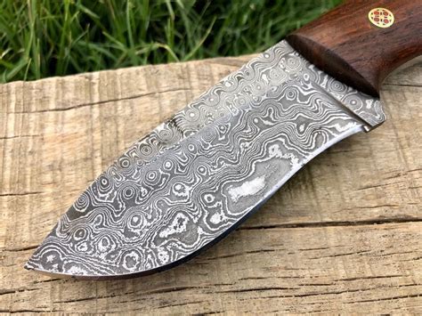 Full Tang Custom Handmade Raindrop Damascus Steel Skinning Knife