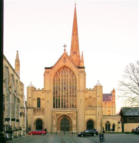 Norwich cathedral is an english cathedral located in norwich, norfolk, dedicated to the holy and undivided trinity. crimson kettle: Norwich Cathedral