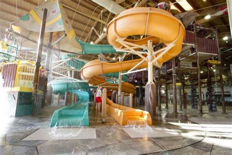 For great deals at great wolf lodge in the wisconsin dells, please see: Hotel in Wisconsin Dells | Great Wolf Lodge Wisconsin ...