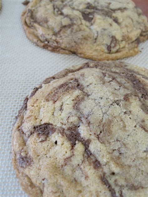 Mmmcafe Big Flat Chewy Chocolate Chip Cookies