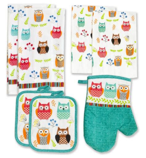 Towels Potholders Dishcloths And An Oven Mitt For Owl Lovers Owl Home Decor Owl Kitchen