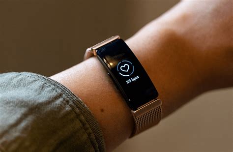 The 5 Best Fitbit For Women In 2021 Buying Guide