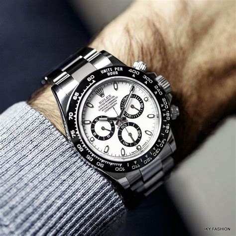 Temukan pilihan jam tangan rolex yang luas untuk menemukan sebuah perpaduan sempurna dari gaya dan fungsionalitas. 5 Merk Jam Tangan Yang Mendunia Mewah Dan Mahal