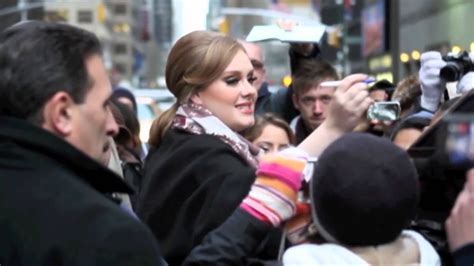 Celebrity Bytes Adele Slams Sexy Stars Youtube